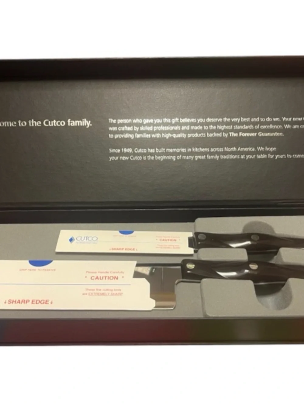 None Cutco knife set